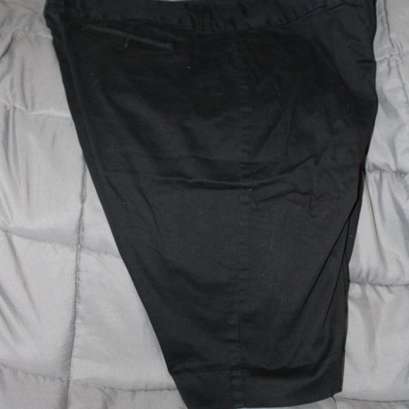 THE LIMITED "Cassidy Fit" Black Walking Shorts - Picture 7 of 8